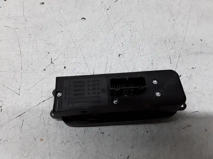 Volvo V50 (2004 - 2008) 30658444 Кнопка стеклоподъемников — фото 3