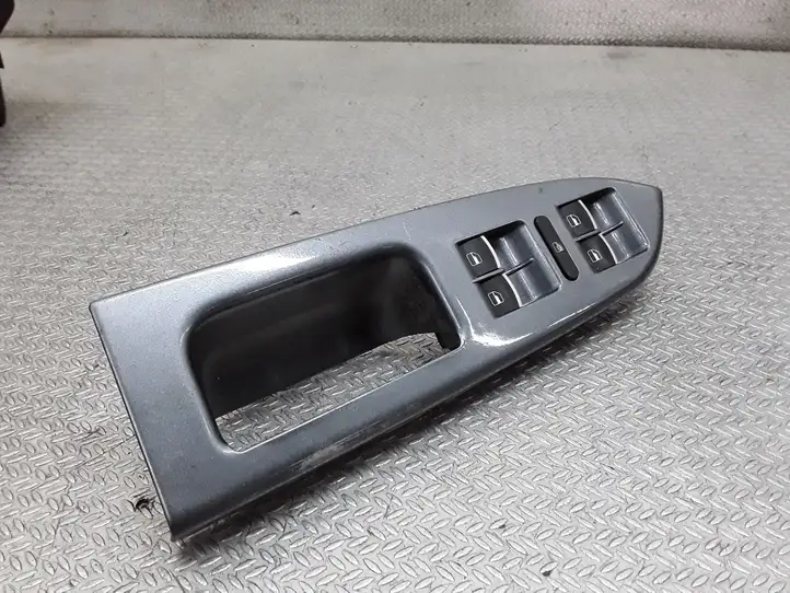 Volkswagen Touran I (2003 - 2010) 1T1867371F Блок кнопок стеклоподъемников — фото 1