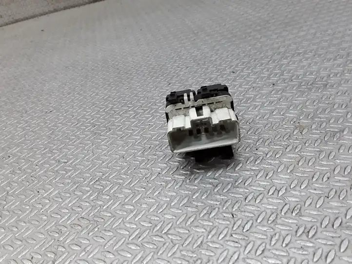 Renault Laguna II (2001 - 2005) 015090B Кнопка стеклоподъемников — фото 2