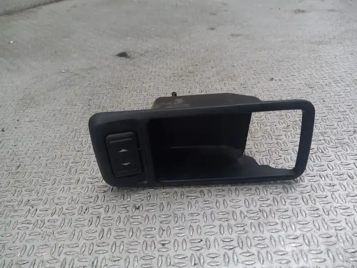 Ford C-MAX I (2007 - 2010) 3M51226A36AEW Кнопка стеклоподъемников — фото 1
