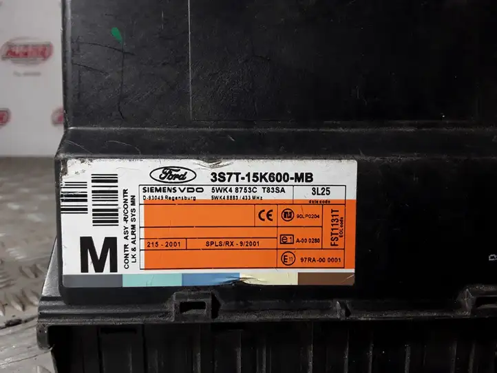 Ford Mondeo Mk III (2000 - 2007) 3S7T15K600MB Модуль комфорта — фото 3