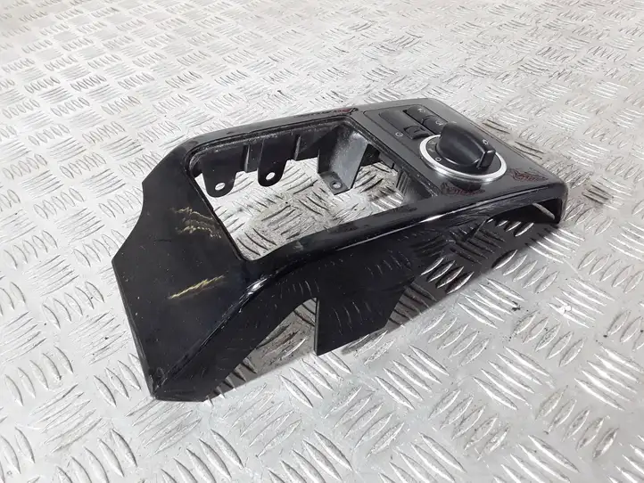 Land Rover Range Rover L322 (2009 - 2012) YUD501380PUY Включатель фонарей — фото 5