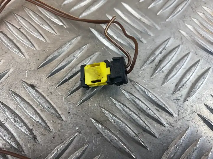 Opel Vivaro (2001 - 2006) 15729801 Кнопки на рулевом колесе — фото 6
