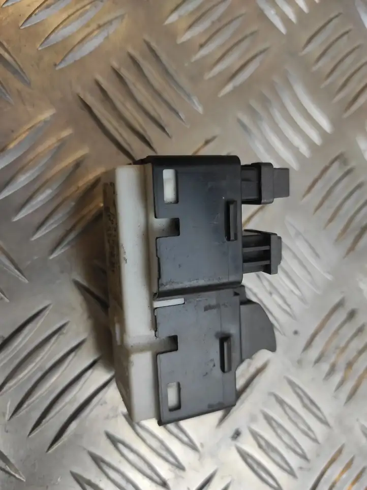 BMW 7 E65 E66 (2001 - 2008) E0200094 Кнопка стеклоподъемников — фото 4