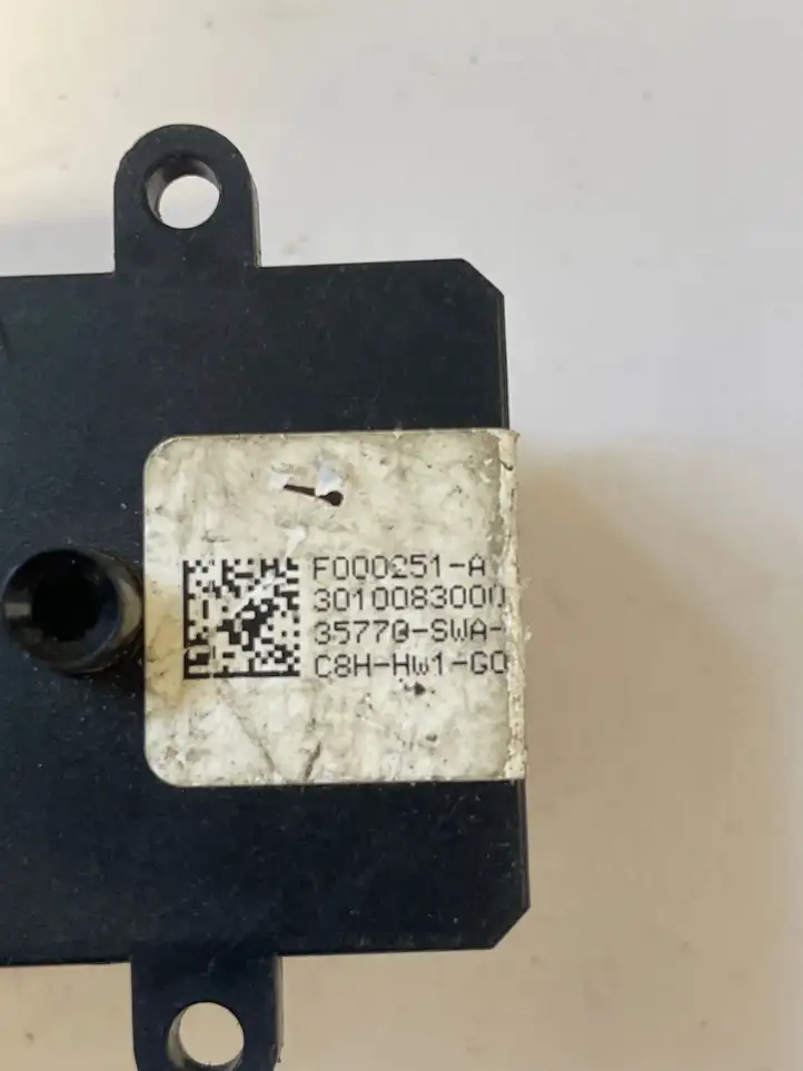 Honda CR-V (2006 - 2009) F000251A Блок кнопок стеклоподъемников — фото 2