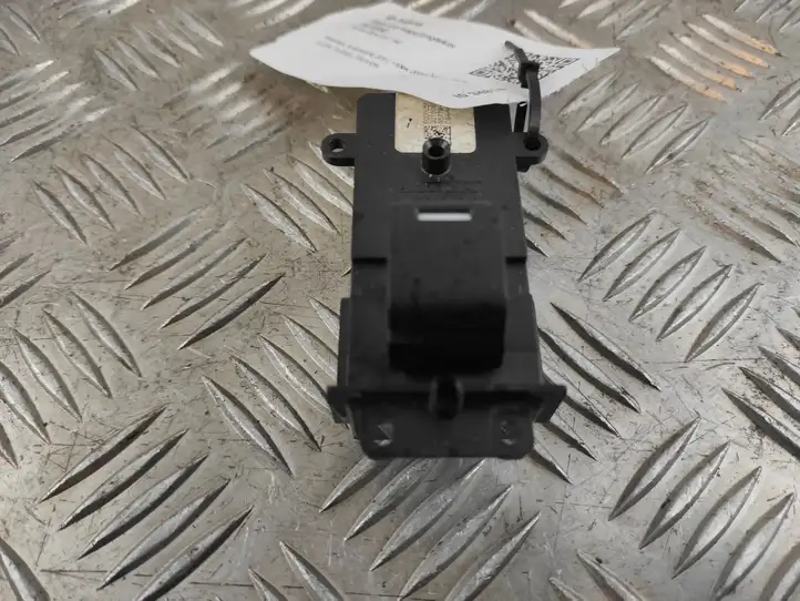 Honda CR-V (2006 - 2009) F000251A Блок кнопок стеклоподъемников — фото 4