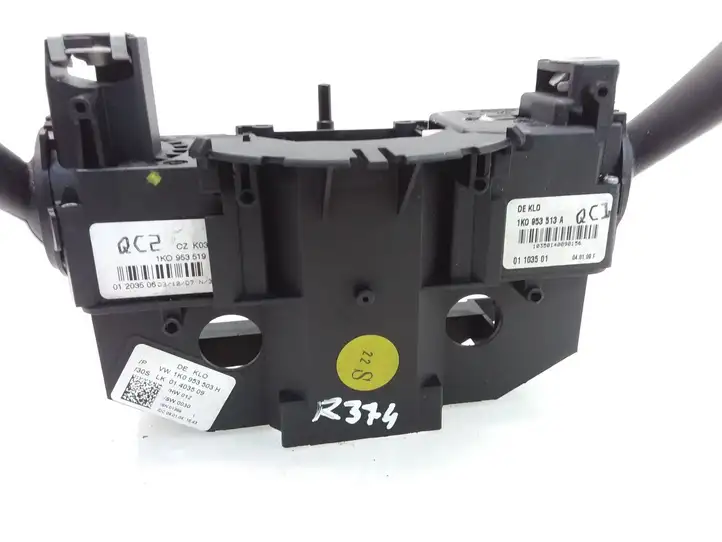 Volkswagen Golf V (2003 - 2009)  1K0953513A Комплект ручек