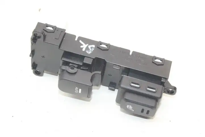 Kia Optima (2013 - 2015) 935802T530 Кнопка стеклоподъемников — фото 1
