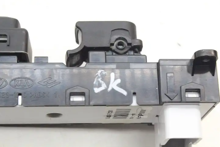 Kia Optima (2013 - 2015) 935802T530 Кнопка стеклоподъемников — фото 7