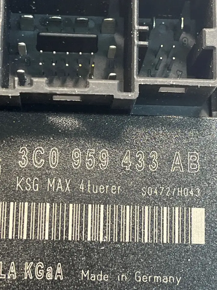 Volkswagen PASSAT B6 (2005 - 2010) 3C0959433AB Модуль комфорта — фото 3
