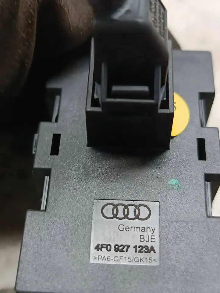 Audi A6 S6 C6 4F (2004 - 2008) 4F0927123A Включатель регулировки освещения панели — фото 3