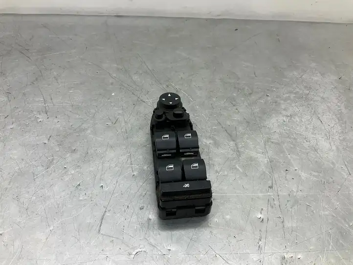 BMW 5 E60 E61 (2004 - 2010) 9122111 Кнопка стеклоподъемников — фото 2