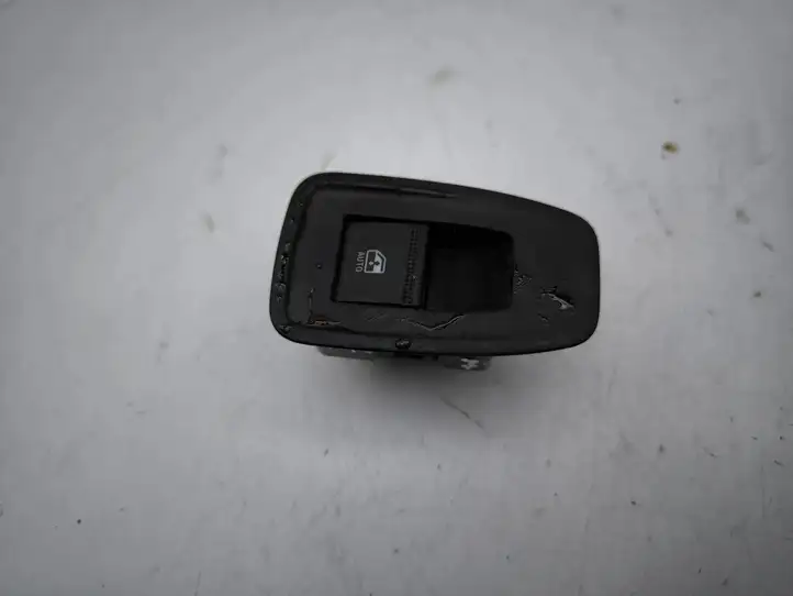 Renault Clio V (2019 - ) 254218388R Кнопка стеклоподъемников — фото 2