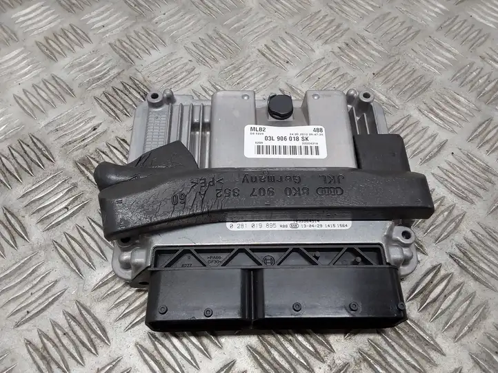 Audi A4 S4 B8 8K (2011 - 2015) 03L906018SK Блок управления двигателем (ECU) — фото 1