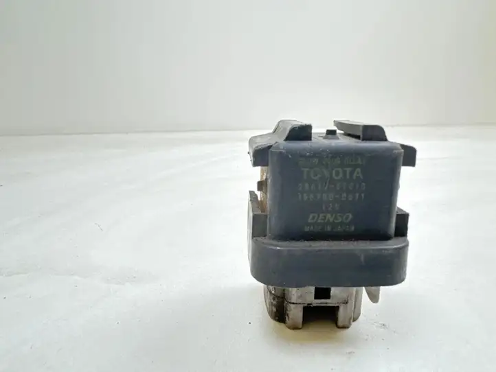 Toyota RAV 4 (XA20) (2000 - 2005) 2861467010 Реле накала свечей — фото 1