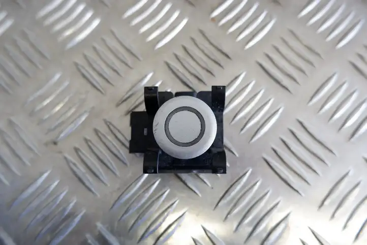 Lexus GS 300 350 430 450h (2004 - 2007) 8934130020 Датчик парковки — фото 1