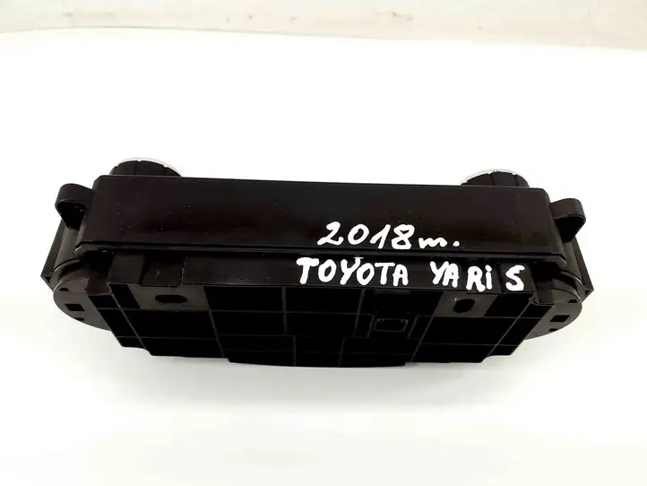 Toyota Yaris (2014 - 2019) 559000D820 Управление климат контролем — фото 5