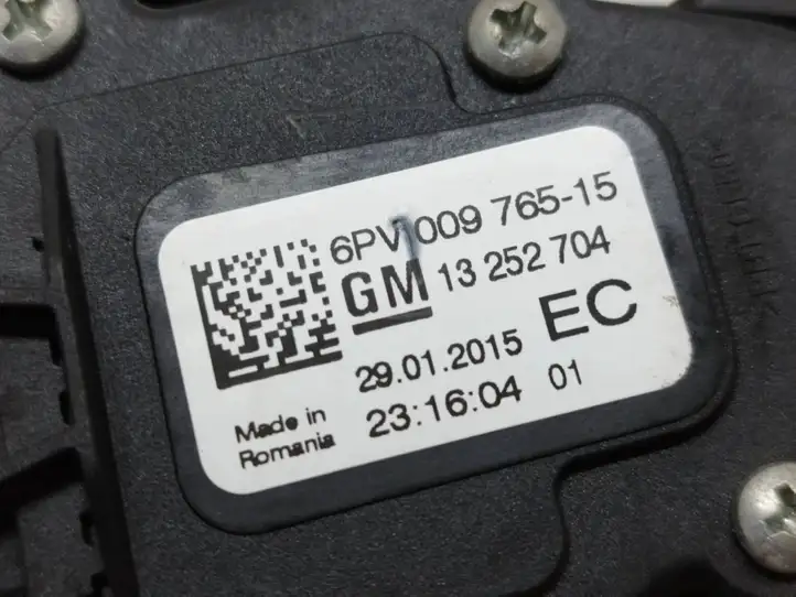 Opel Astra J (2012 - 2015) 13252704 Педаль акселератора — фото 7