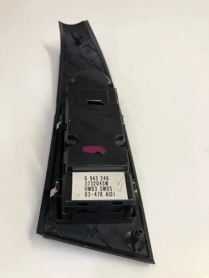 BMW 5 E60 E61 (2004 - 2010) 6943246 Кнопка стеклоподъемников — фото 5
