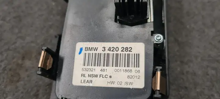 BMW X3 E83 (2003 - 2010) 3420282 Включатель фонарей — фото 4