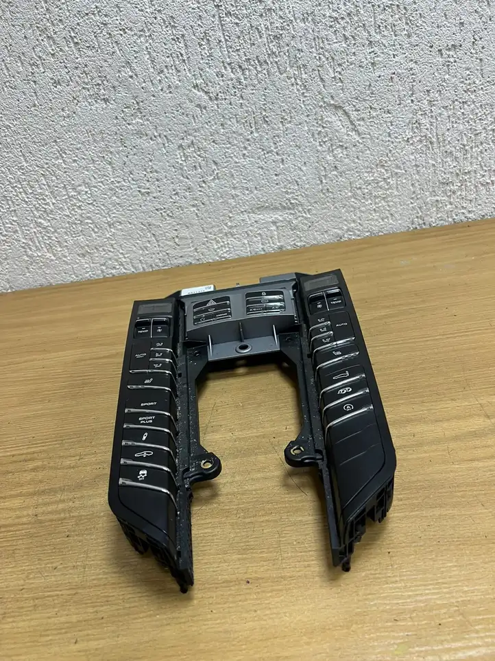 Porsche Panamera (970) (2009 - 2013) 97061347403 Блок кнопок на панели — фото 5