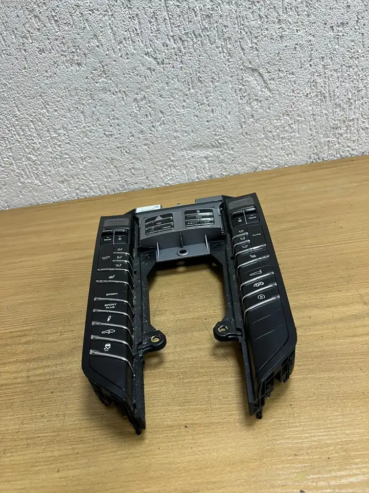 Porsche Panamera (970) (2009 - 2013) 97061347403 Блок кнопок на панели — фото 9