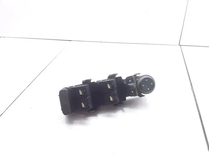 Peugeot 407 (2004 - 2011) 53269704 Блок кнопок стеклоподъемников — фото 1