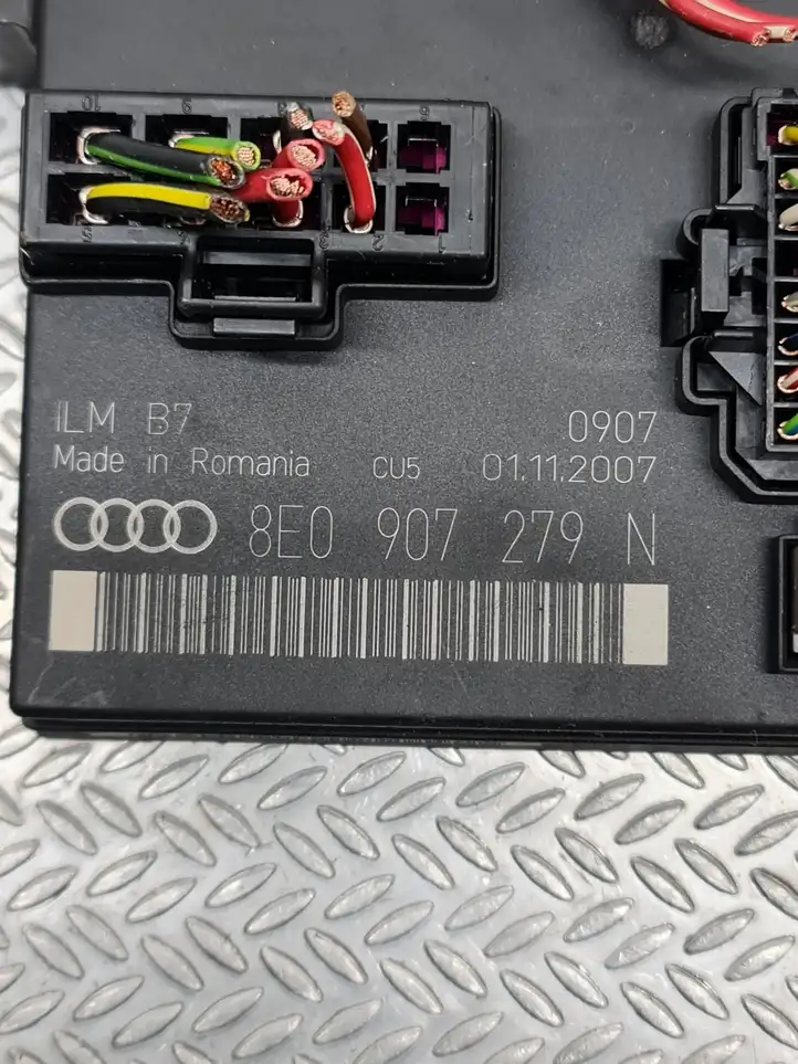 Audi A4 S4 B7 8E 8H (2004 - 2009) 8E0907279N Модуль комфорта — фото 7