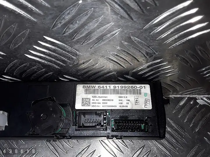 BMW 1 E81 E87 (2004 - 2011)  A2C53338455 Блок управления кондиционера воздуха / климата/ печки (в салоне)