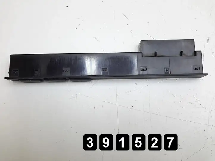 BMW X3 E83 (2003 - 2010) 61313415616 Другие включатели / ручки/ переключатели — фото 3