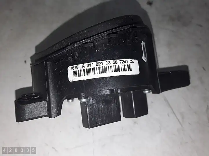 Mercedes-Benz E W211 (2002 - 2009) A21182133587241 Кнопки на рулевом колесе — фото 5