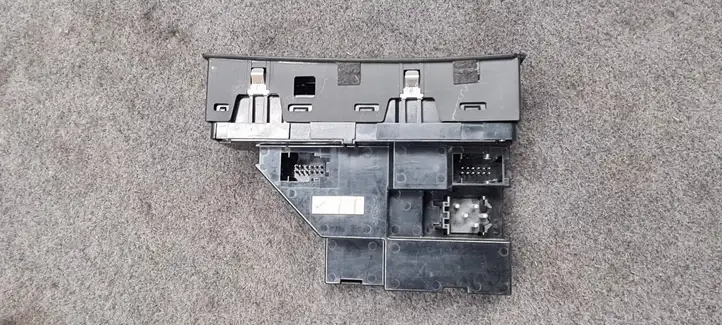 BMW X5 E53 (1999 - 2006) 6937484 Кнопка стеклоподъемников — фото 5