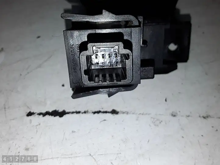 Renault Megane III (2009 - 2016)  25552540R Мултифункционный включатель управления / ручка