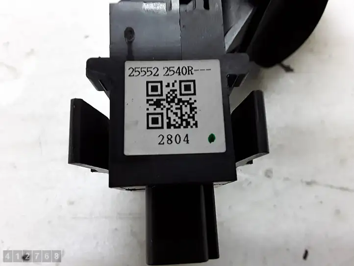 Renault Megane III (2009 - 2016)  25552540R Мултифункционный включатель управления / ручка