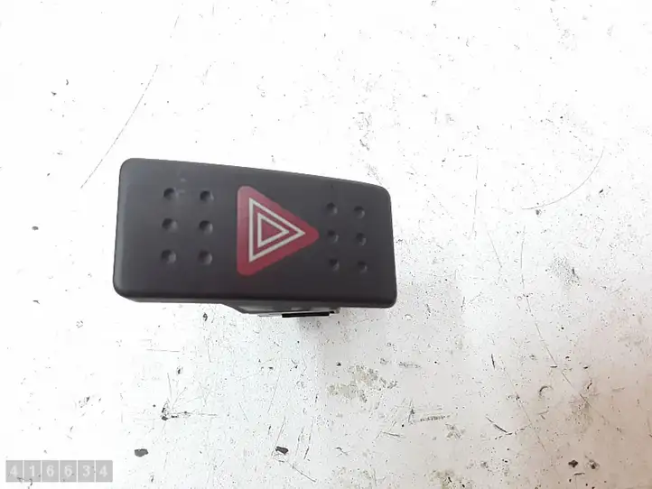 Suzuki Swift (2004 - 2010) niles06019 Включатель аварийных фонарей — фото 16