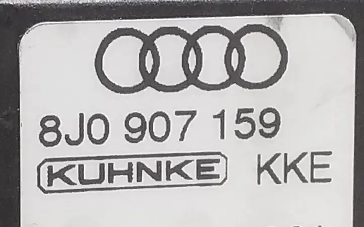 Audi TT TTS Mk2 (2006 - 2010) 8J0907601 Прочие блоки управления — фото 9