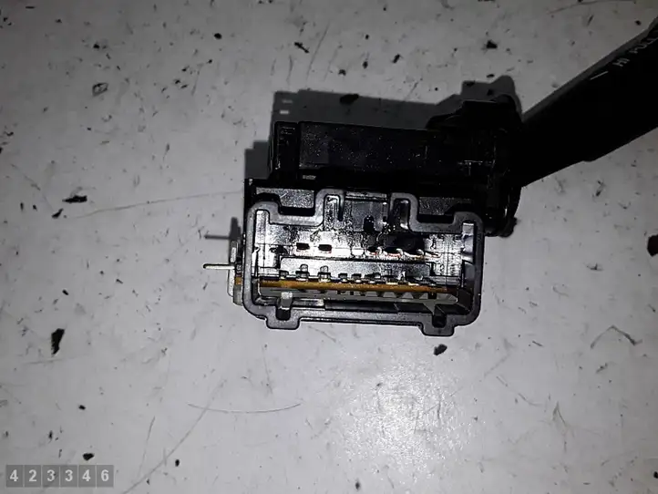 Suzuki (2001 - 2007) 17A164LH Включатель стеклоочистителей — фото 2