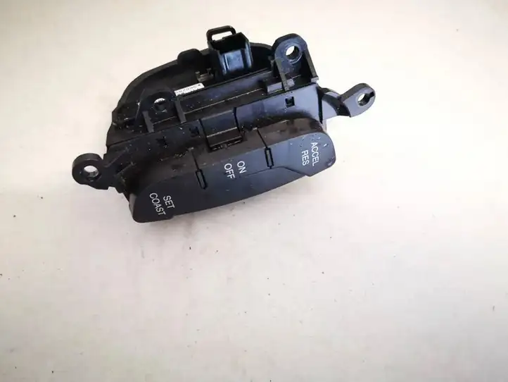 Chevrolet Captiva (2006 - 2011) 96628527 Кнопки на рулевом колесе — фото 1