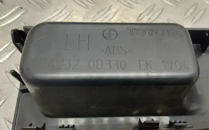 Toyota Yaris (2012 - 2014) 742320D330 Блок кнопок стеклоподъемников — фото 4