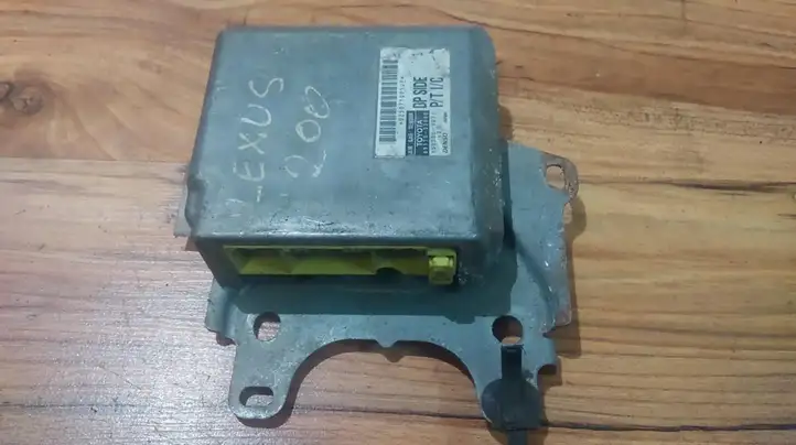 Lexus IS 200 (1999 - 2005)  8917053040 Блок управления надувных подушек