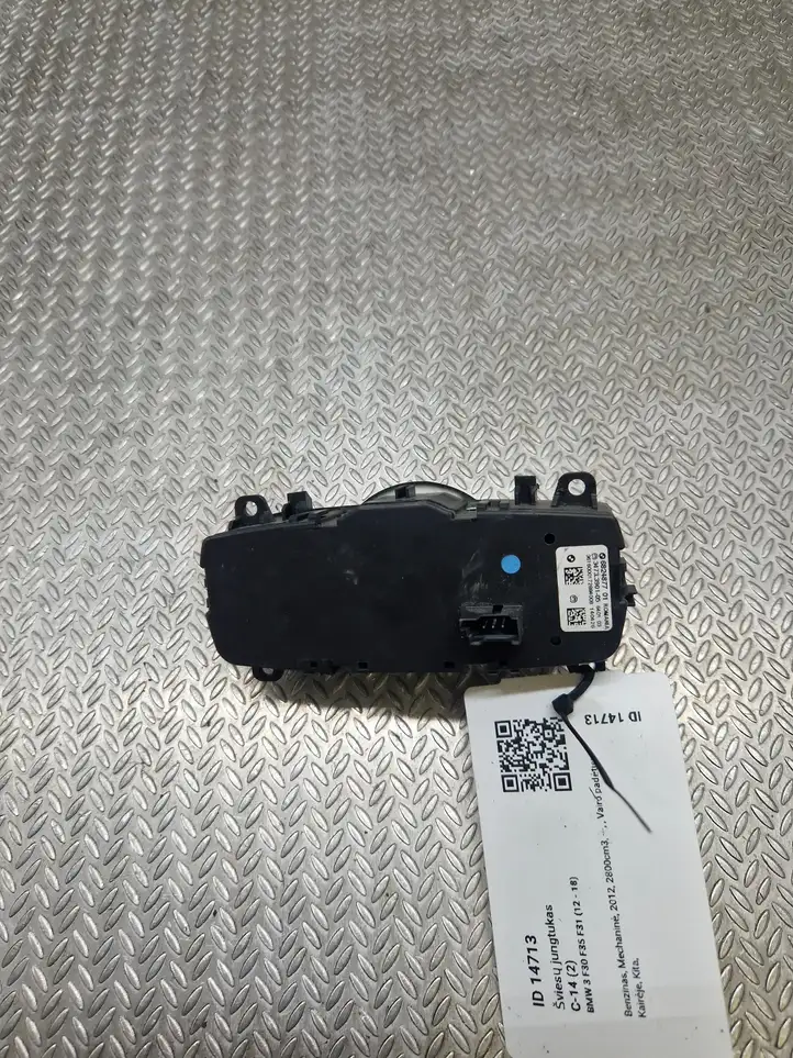 BMW 3 F30 F35 F31 (2012 - 2018) 3473390105 Включатель фонарей — фото 5