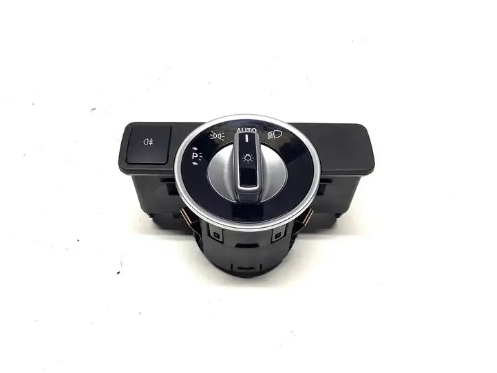 Mercedes-Benz E W212 (2009 - 2016) A2129050551 Включатель фонарей — фото 1