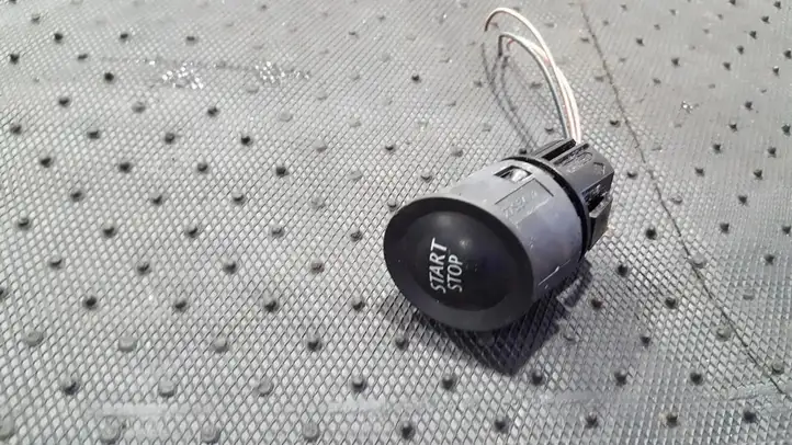 Renault Megane II (2002 - 2005)  2793402 Включатель зажигания и стартера