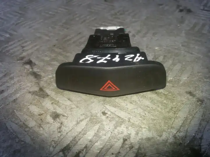 Nissan Primera (2001 - 2008) NILES06016 Включатель аварийных фонарей — фото 1