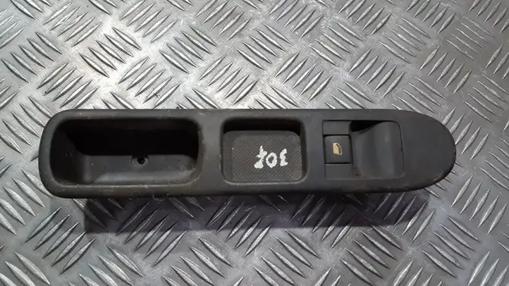 Peugeot 307 CC (2001 - 2005) 96351625xt Блок кнопок стеклоподъемников — фото 1