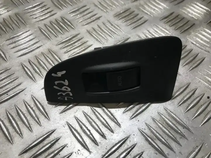Toyota Avensis T250 (2003 - 2006) 7423205160 Блок кнопок стеклоподъемников — фото 1