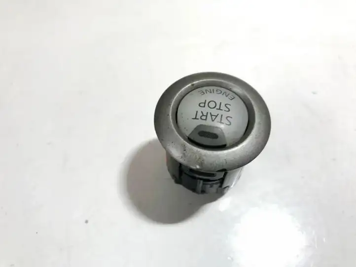 Nissan Juke I F15 (2010 - 2018) 4y10sm Включатель зажигания и стартера — фото 1
