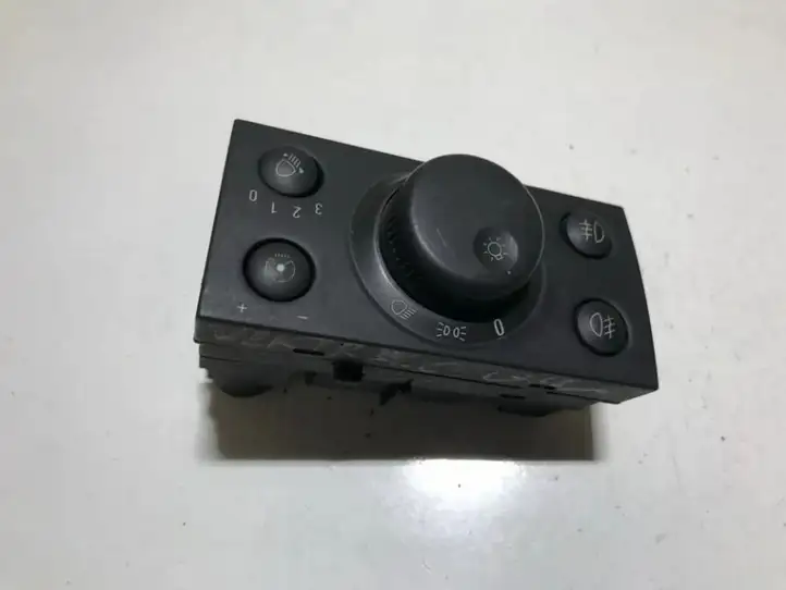 Opel Vectra (2002 - 2005)  253544 Включатель фонарей