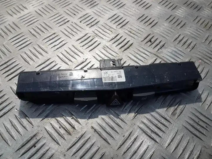 Opel Astra H (2004 - 2009) 13100105 Включатель аварийных фонарей — фото 1