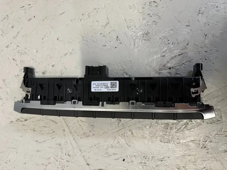 Audi A3/S3 8V (2016 - 2020) 8V0925301PS Блок кнопок на панели — фото 7
